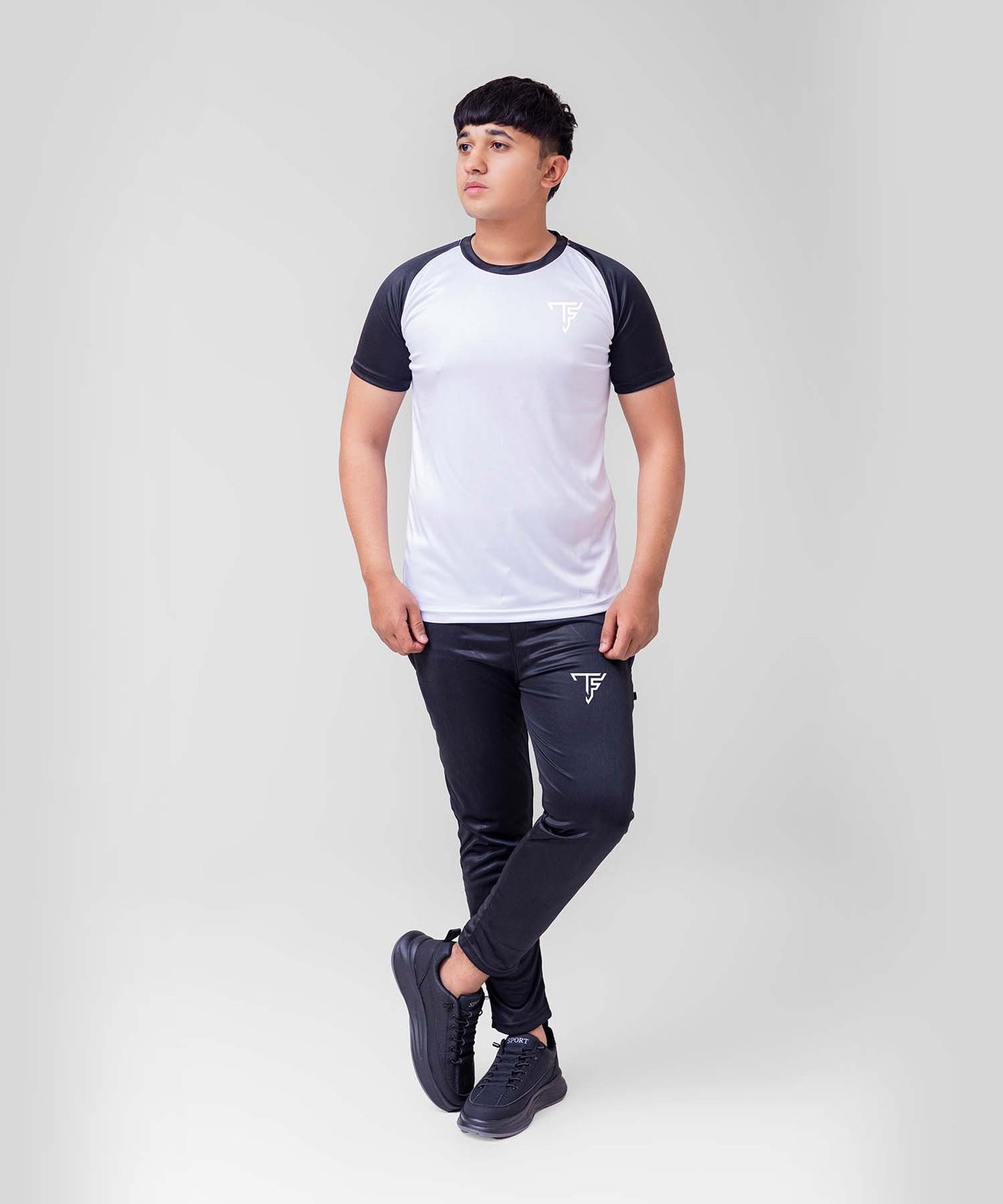 Men’s Premium Black & White Sportswear