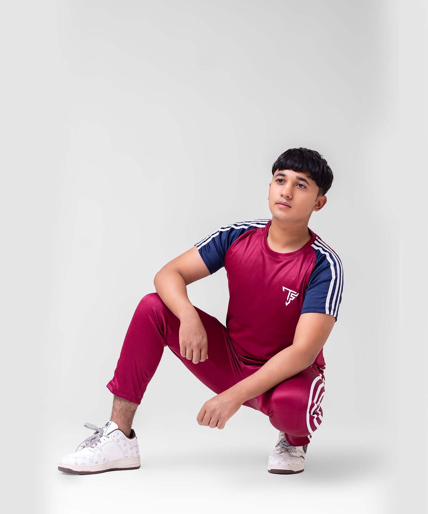 Men’s Performance Tracksuit – Sporty & Stylish Wear